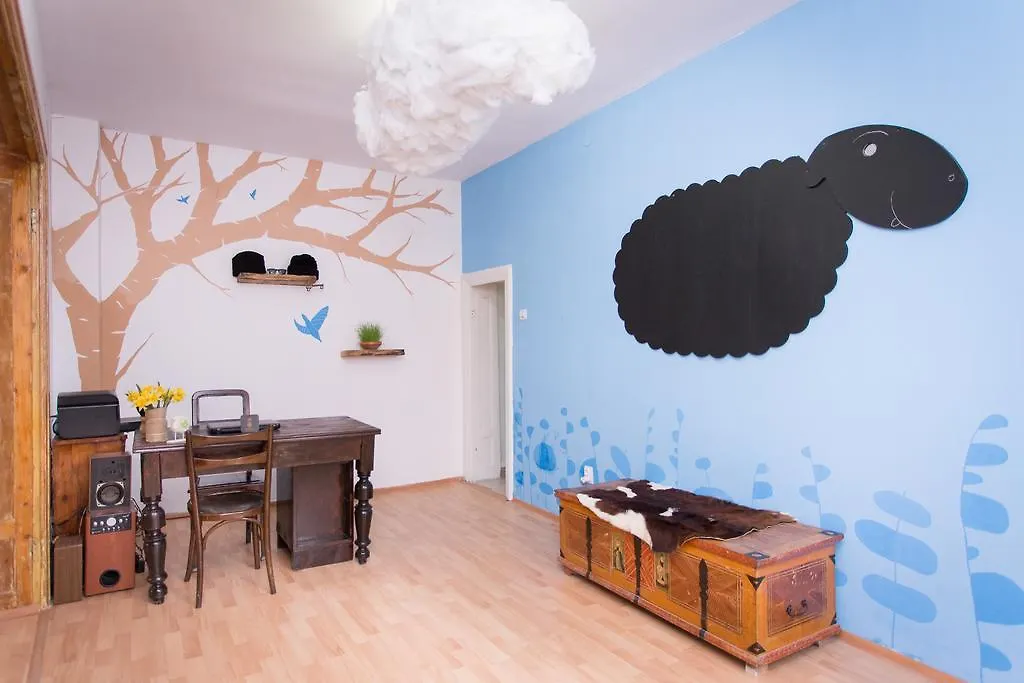 Bucur'S Shelter Hostel Bucharest