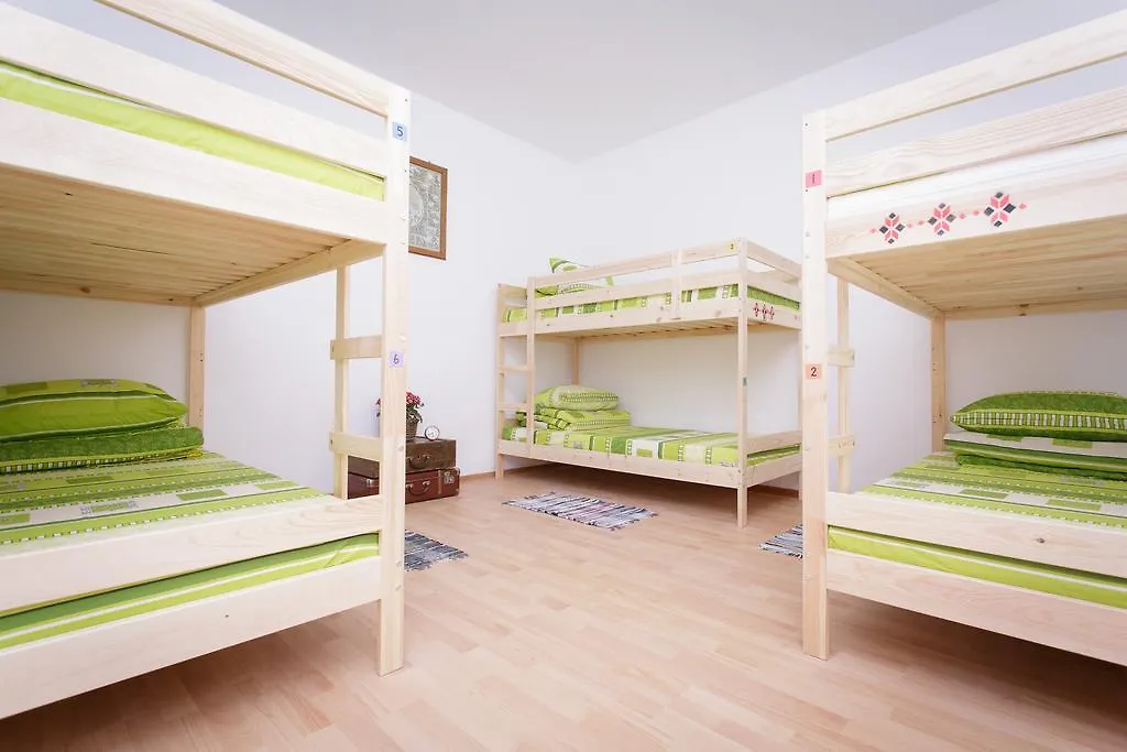 Bucur'S Shelter Hostel Bucharest